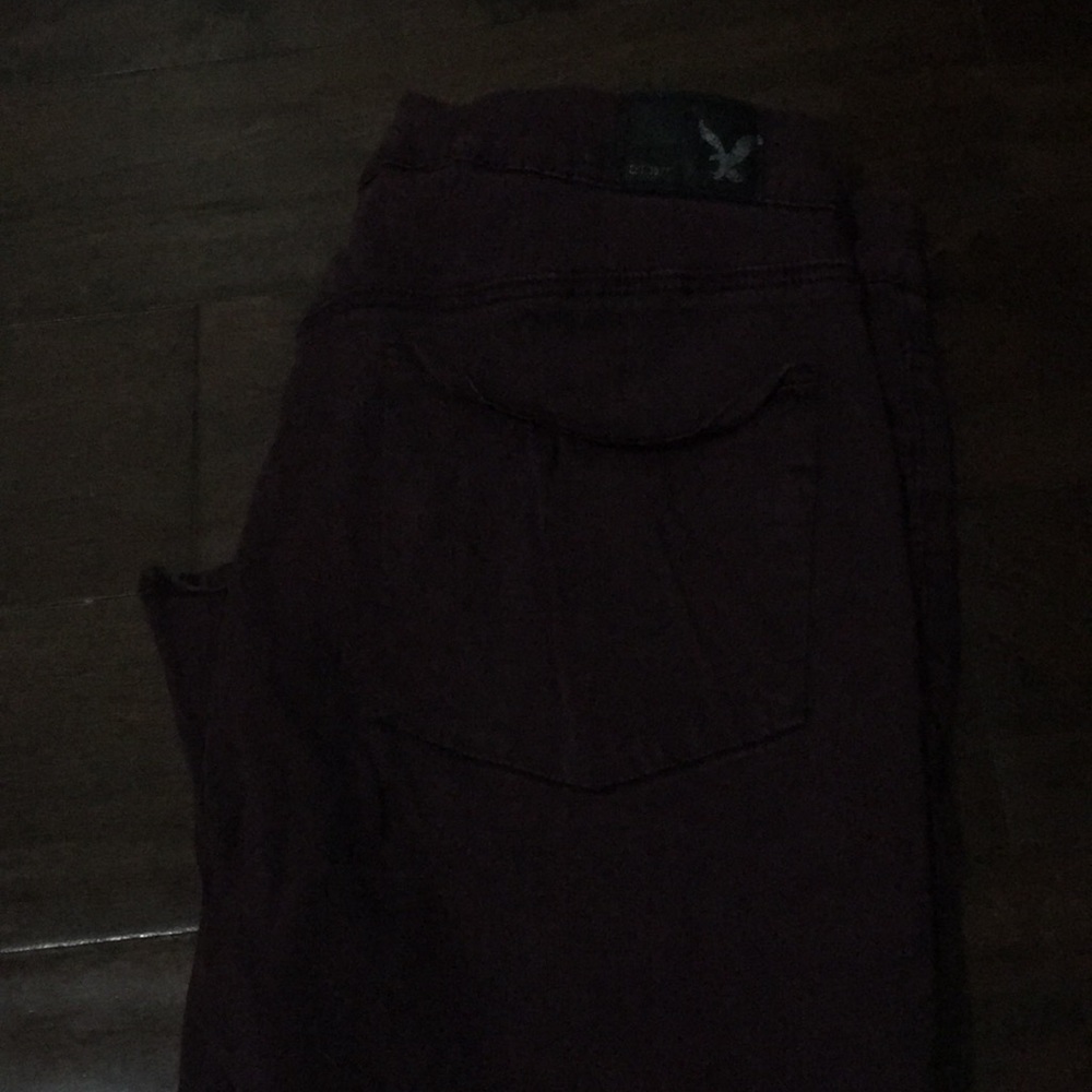 American eagle burgundy jeans
